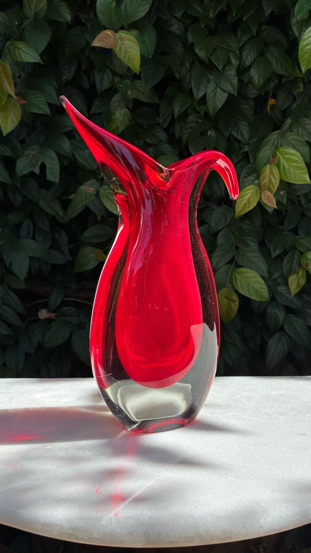 Vaso de Murano Sommerso Vermelho · Meados do Século XX (1950-1970) · Estado: Bom