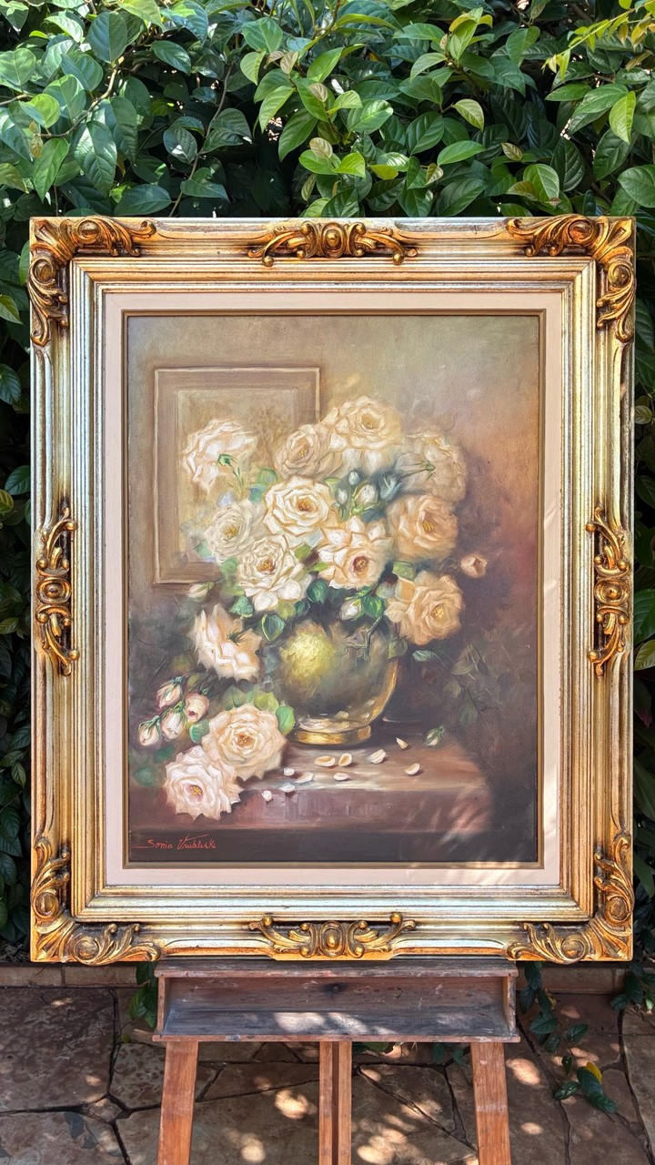 Quadro Natureza Morta com Rosas - Sônia Vrubleski · Século XX (1950–1980) · Estado: Bom