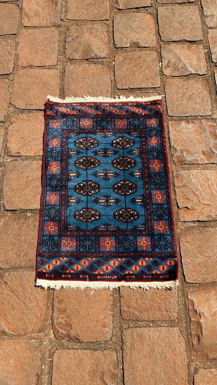 Tapete Bukhara Turkmenistão Azul · Século XX (1950-1980) · Estado: Bom