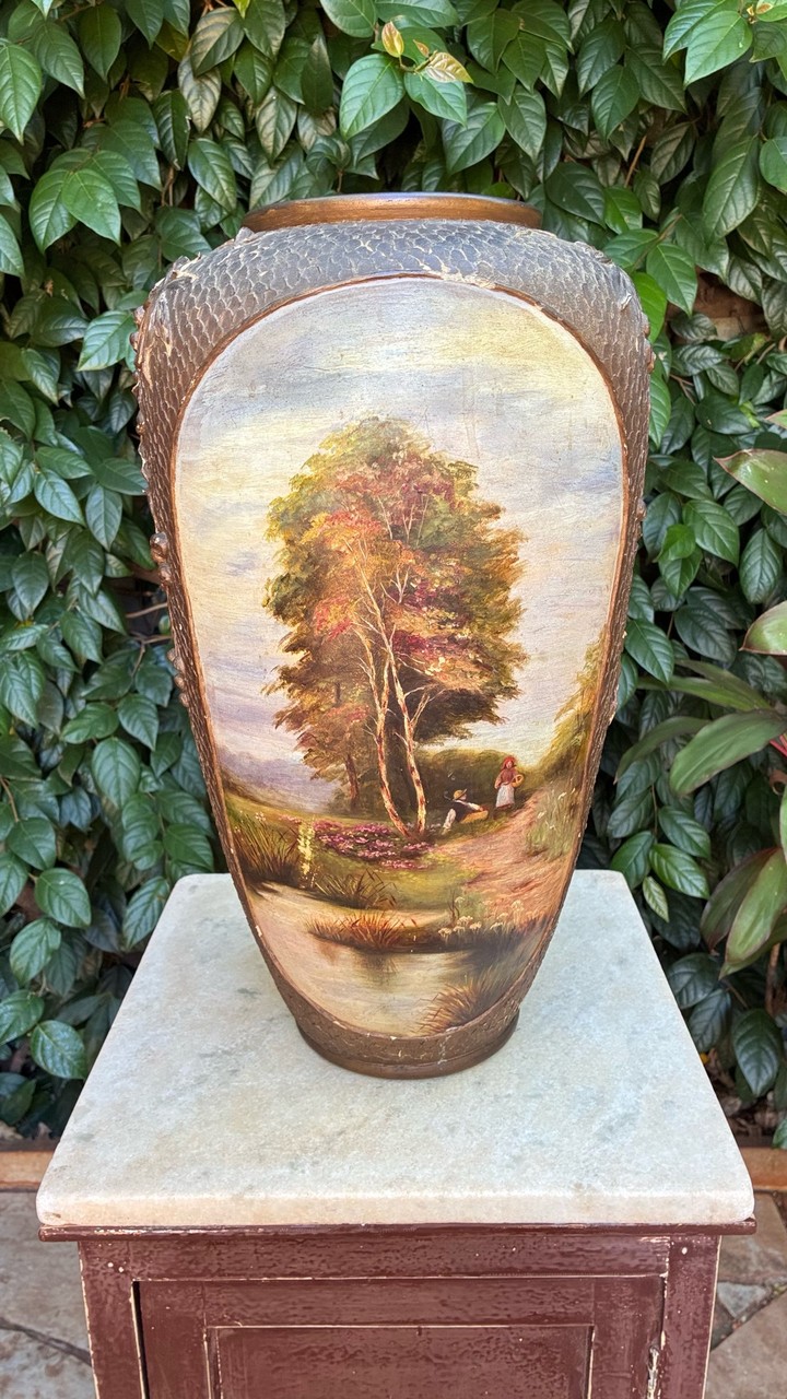 Vaso Cerâmica com Paisagem Pintada · Final Século XIX - Início Século XX · Estado: Regular